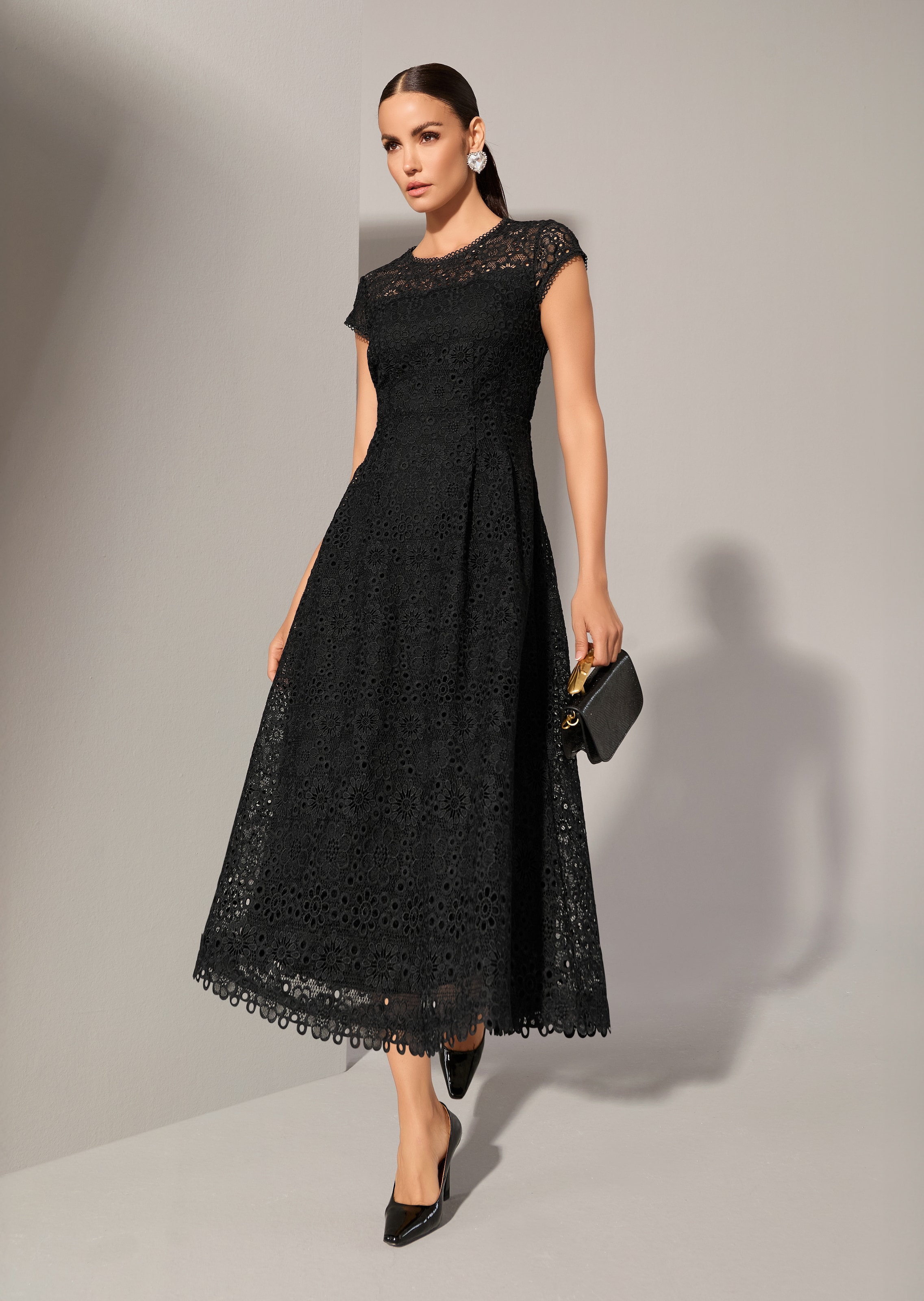 Ärmelloses Spitzenkleid