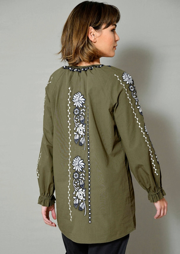 Tunika mit BlumenStückerei 2