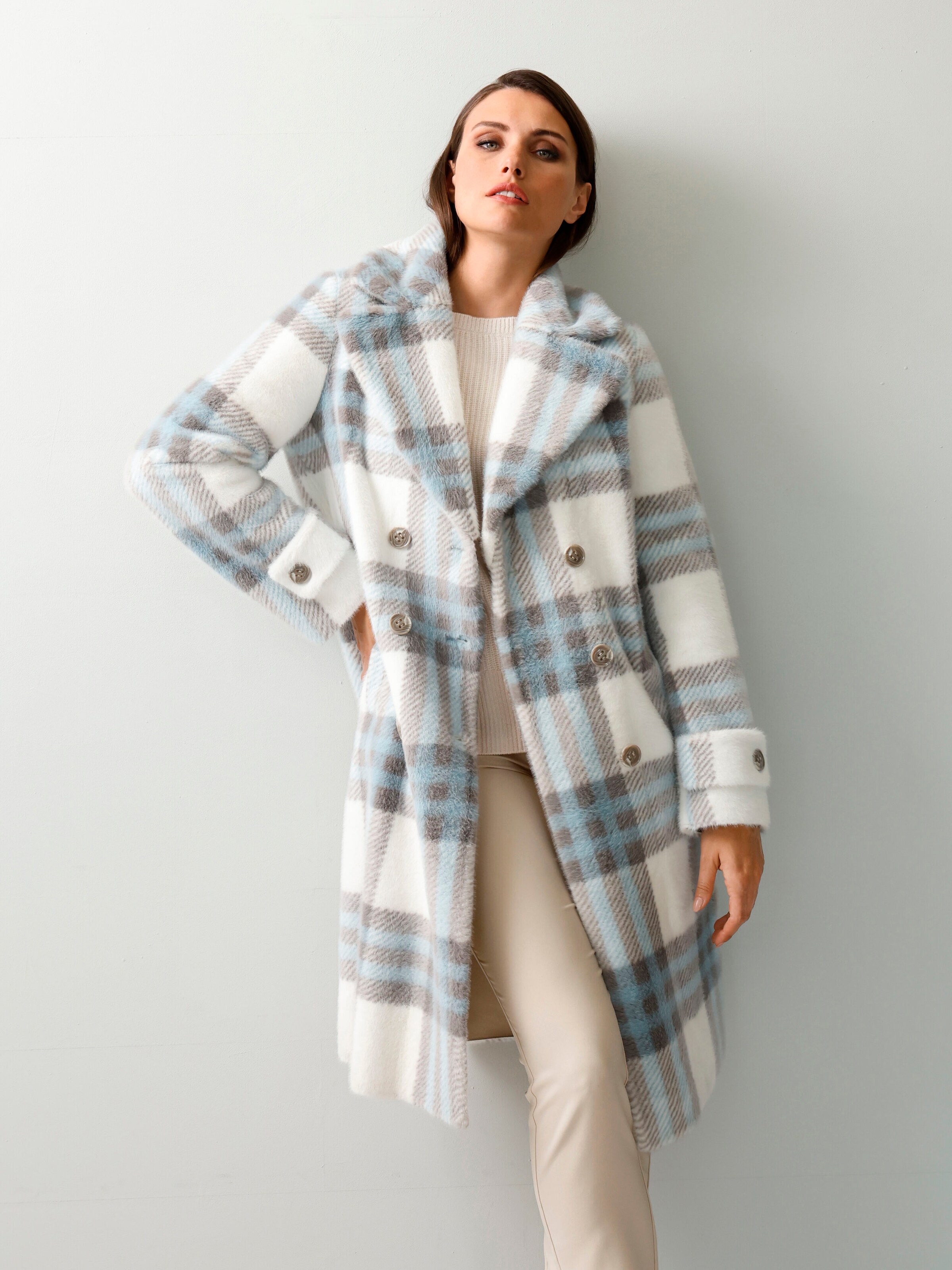 Karomantel mit 6 Knöpfen 3