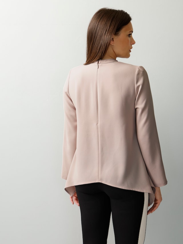 Oversizedbluse mit Cutout 2