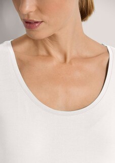 T-shirt thumbnail 5