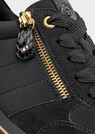 Stylischer Sneaker im Materialmix thumbnail 3