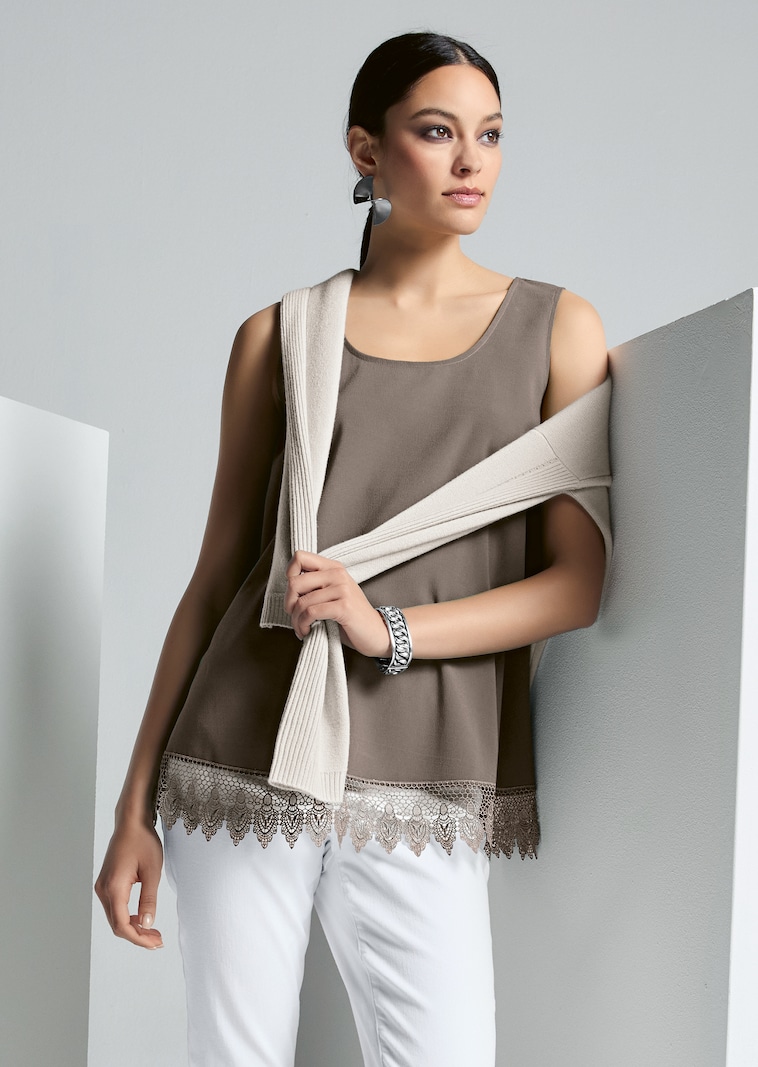Top mit Spitze