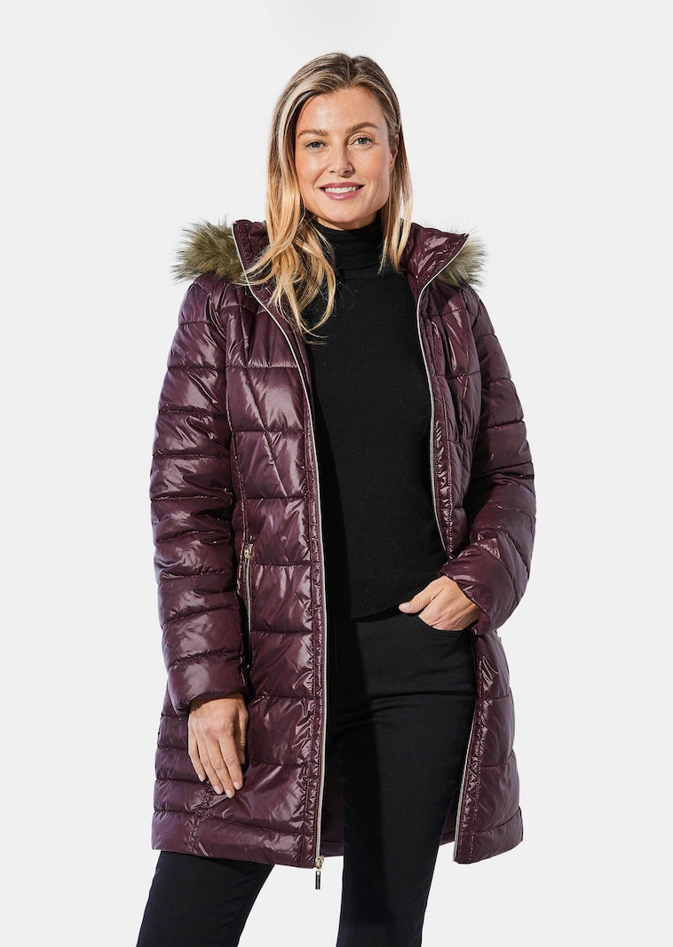 Veste matelassée avec surpiqûres féminines