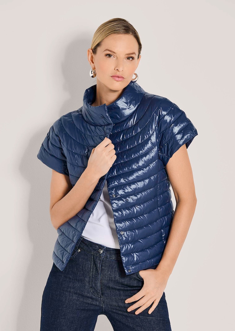 Kurzärmelige Steppjacke