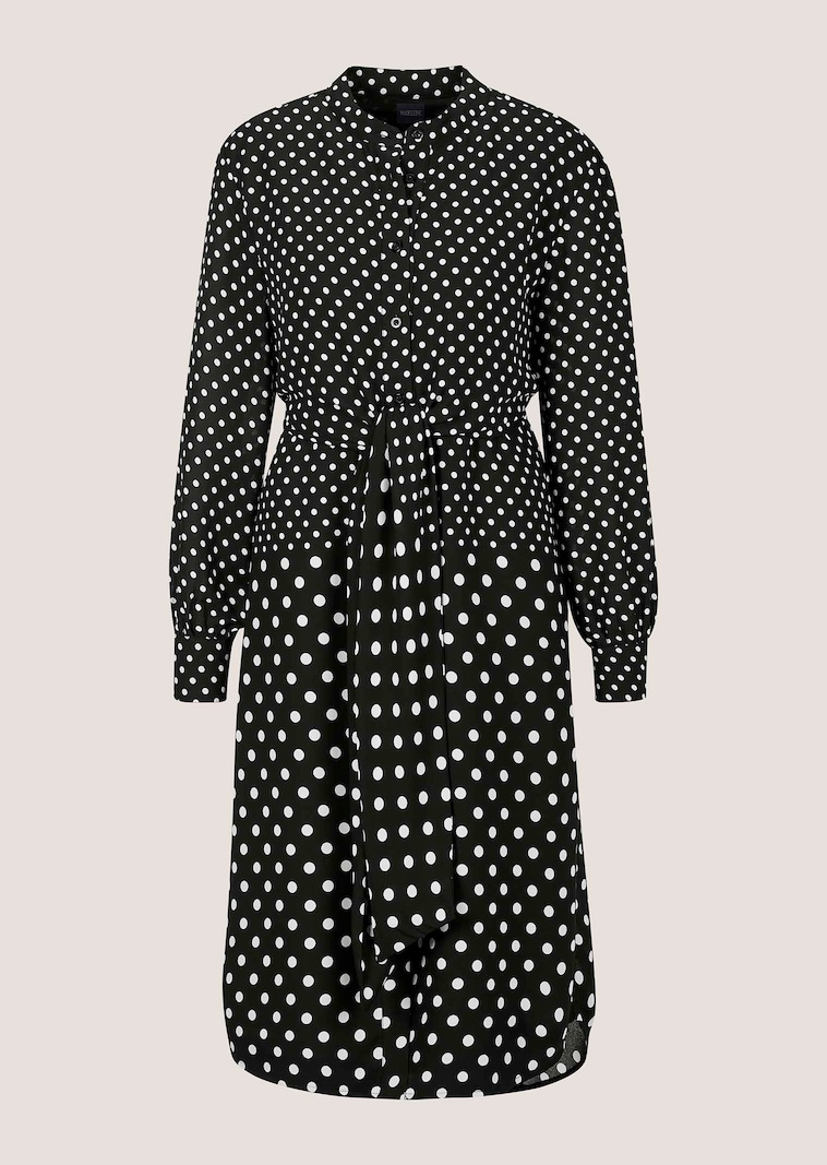 Polka dot dress with tie belt in black / natural white | MADELEINE Fashion Polka dot dress with tie belt in black / natural white | MADELEINE Fashion