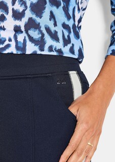 Homewear thumbnail 3