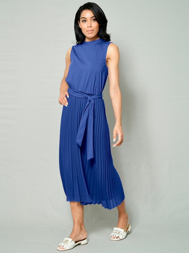 Strandkleid mit plissiertem Rockteil 5