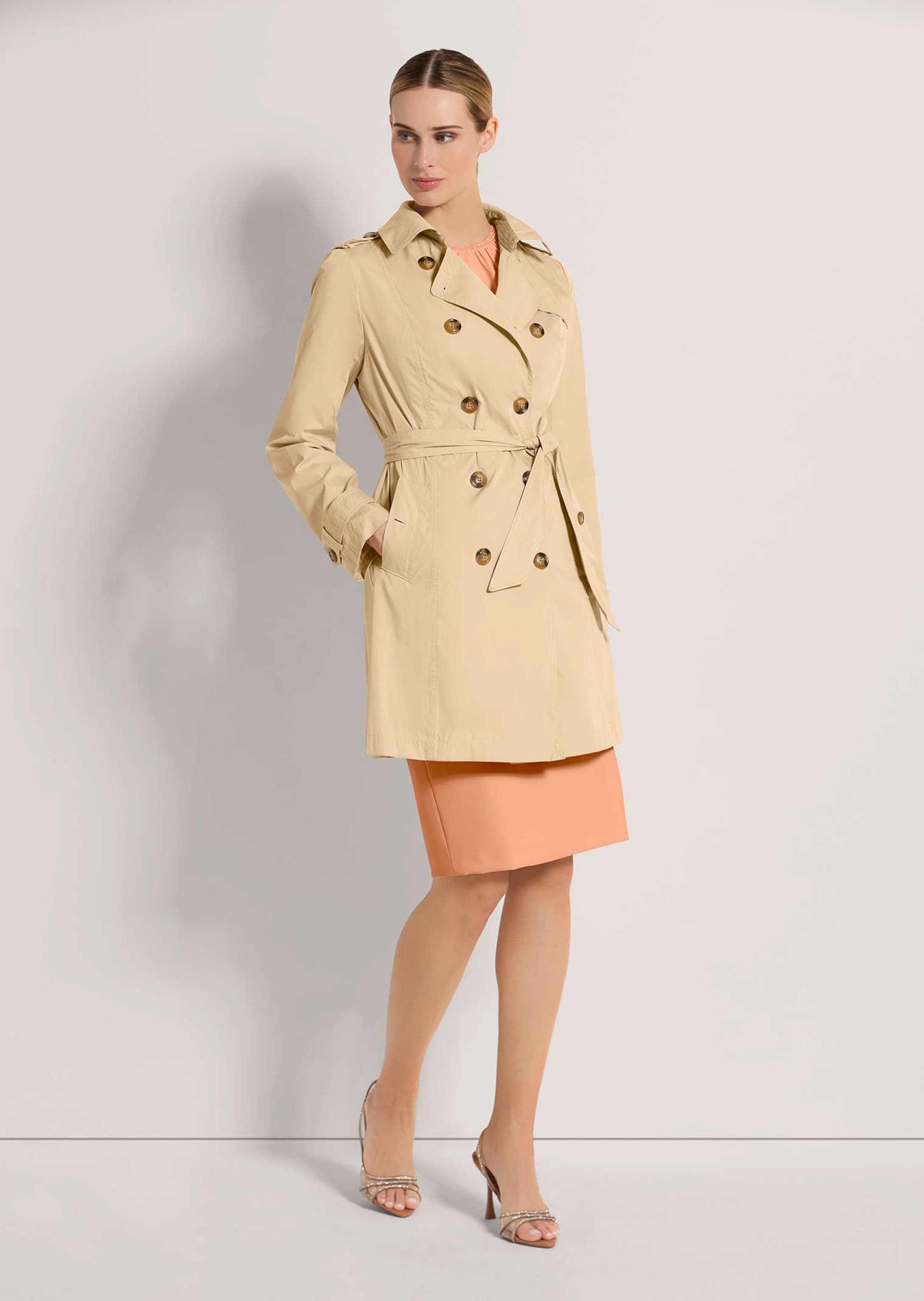 Short trench coat in berber MADELEINE Fashion