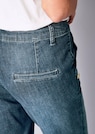 Jeans mit Goldknopf thumbnail 5