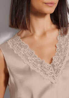 Lingerie-Top mit V-Ausschnitt und edler Spitze thumbnail 5