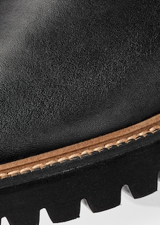 Chelsea Boots thumbnail 3