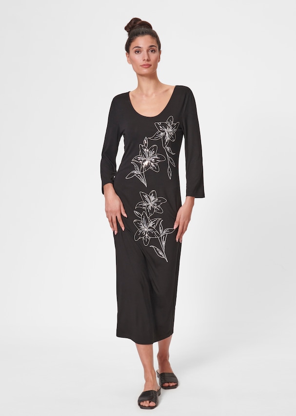 Midi dress with embroidery and sequins