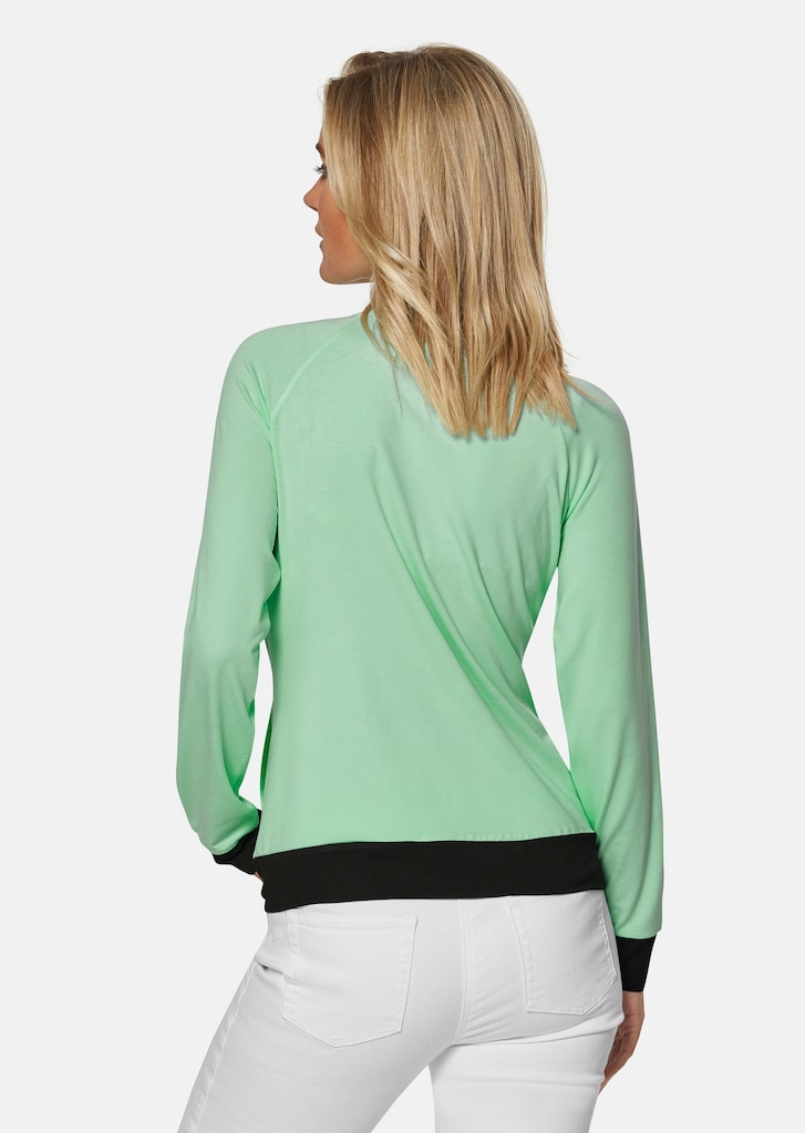 Yoga jacket in a contrasting look 2