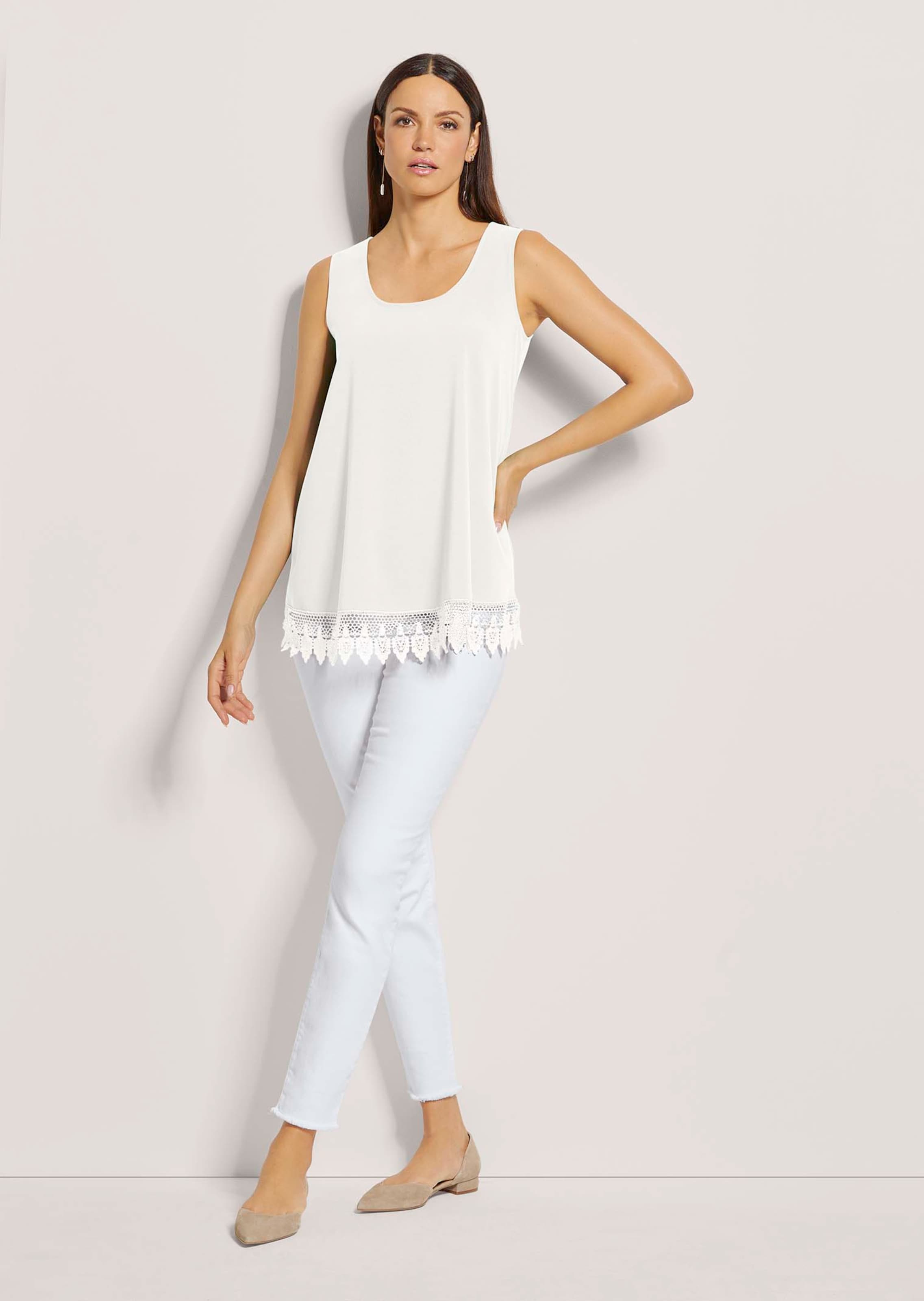 Top mit Spitze