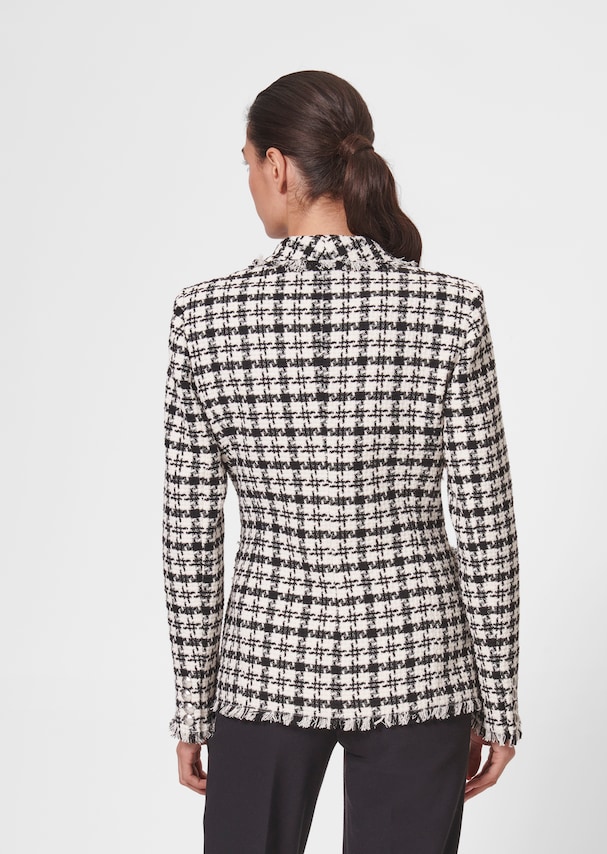 Chequered blazer with fringes 2