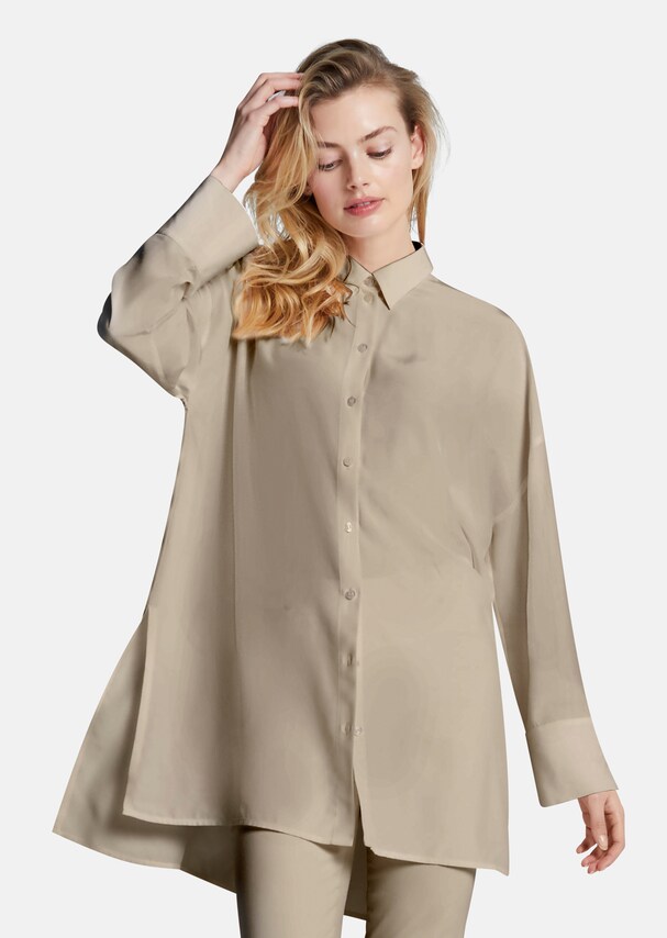 Long shirt with side slits