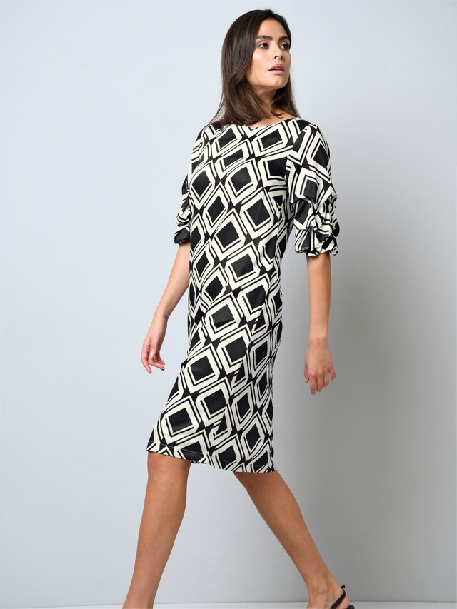 Kleid mit Halbarm 2