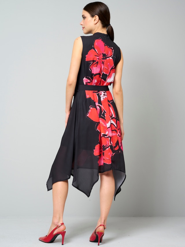 Kleid mit platziertem Blumenprint 1