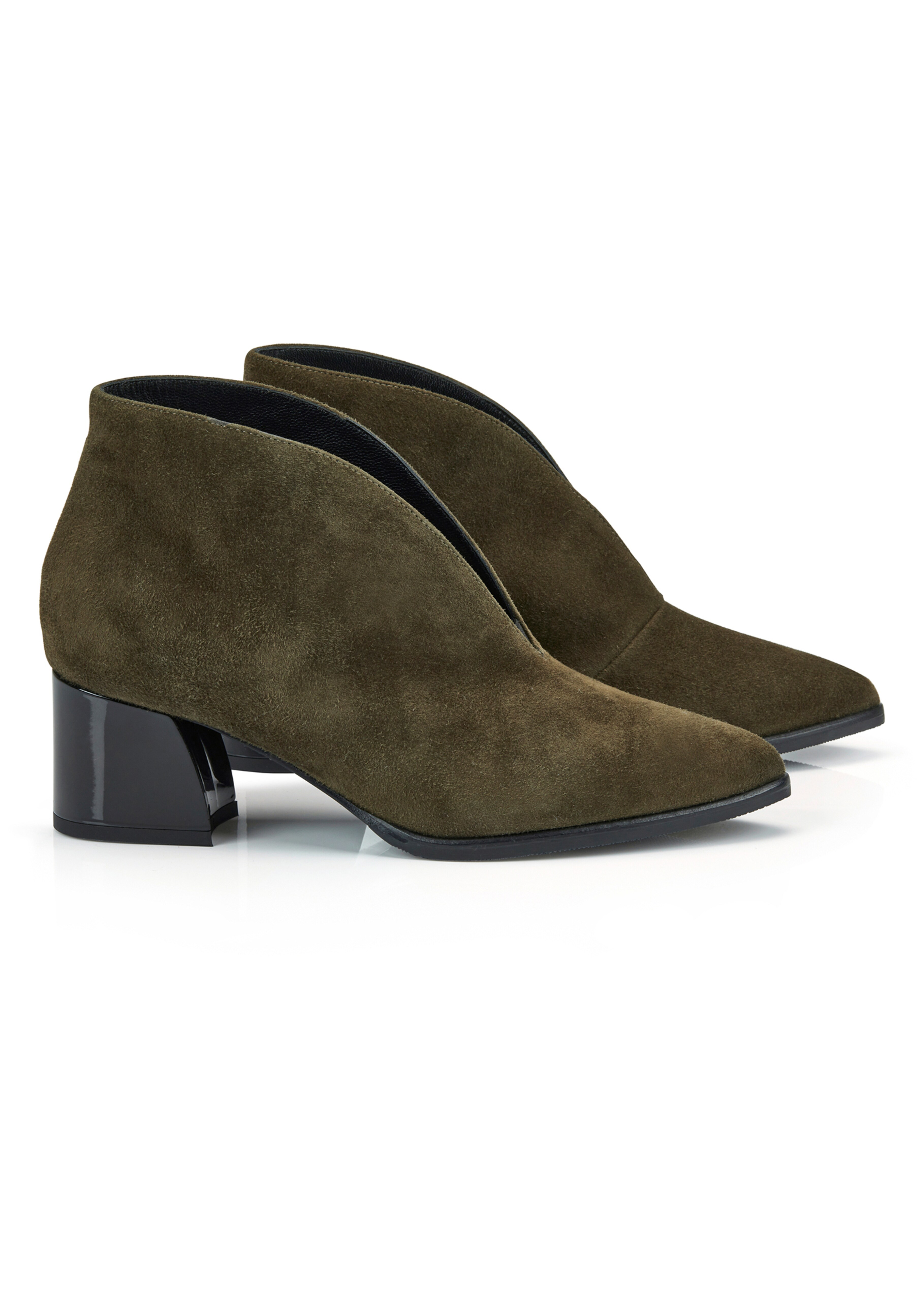 Suede ankle boot with block heel