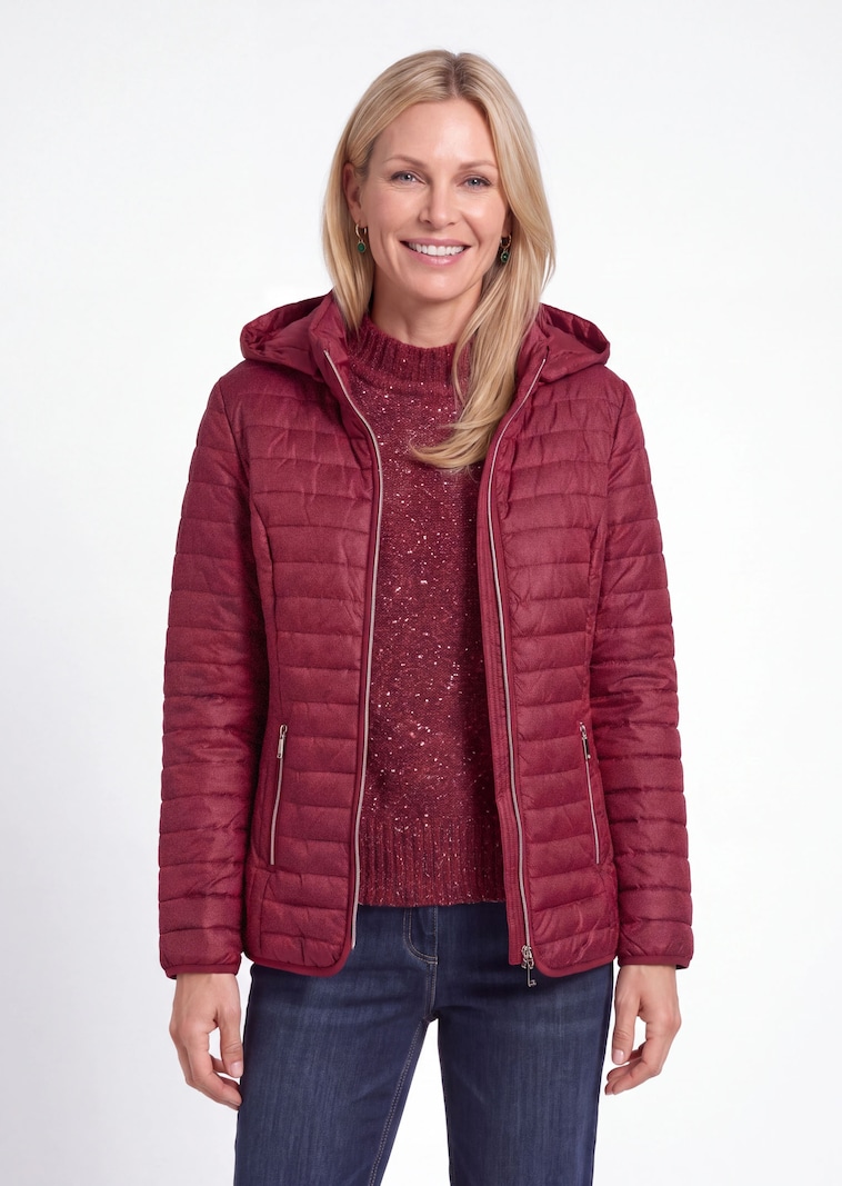 Steppjacke mit Kapuze