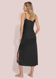 Alusmekko spagettiolkaimilla thumbnail 2