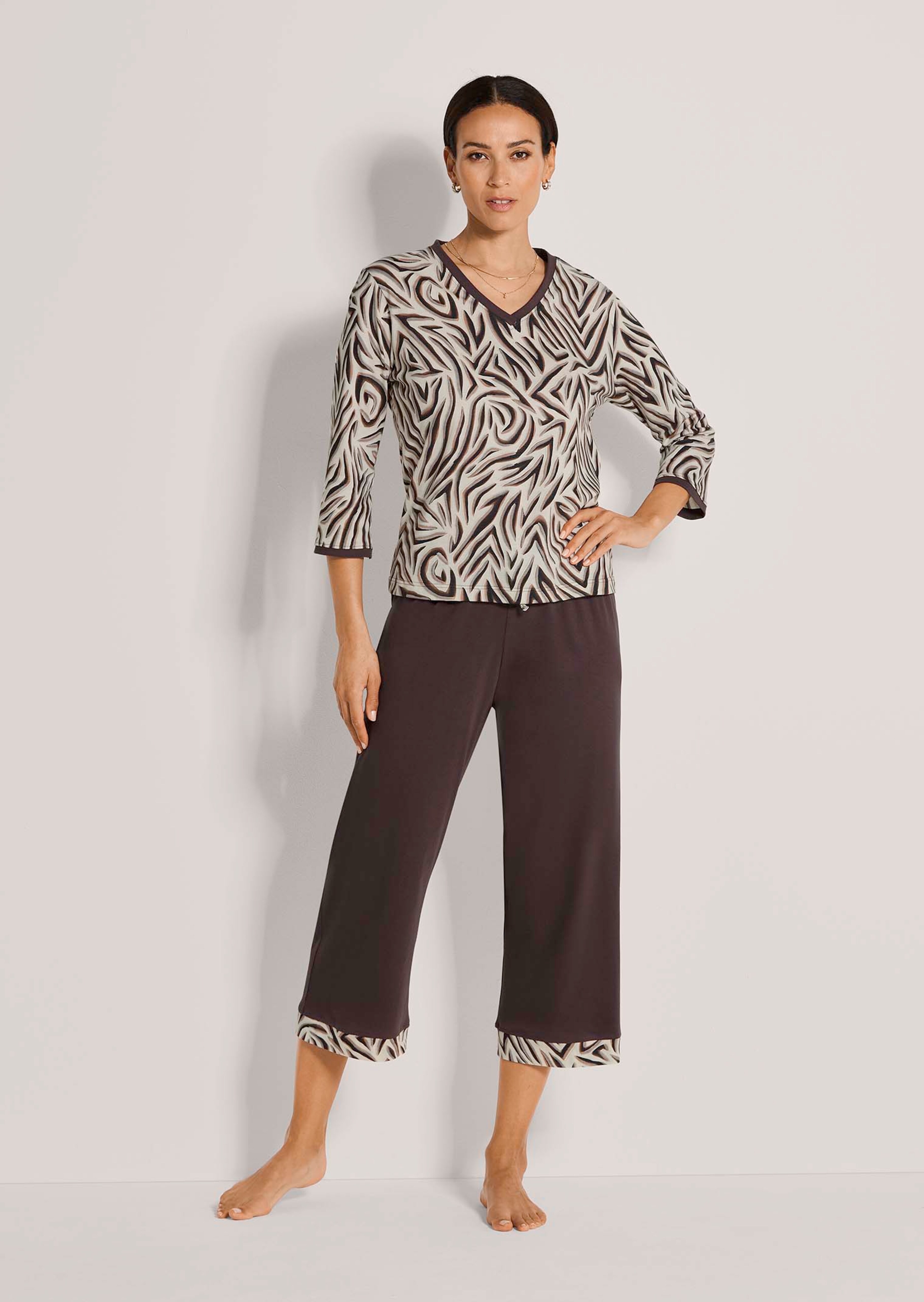 Pyjama mit abstraktem Zebra-Print