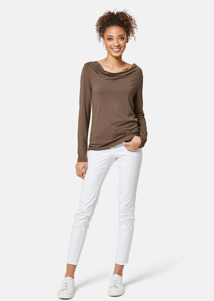 Long-sleeved shirt with waterfall neckline 1