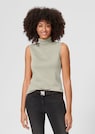 Sleeveless turtleneck jumper thumbnail 1