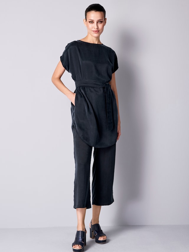 Tunika mit Bindegürtel 1