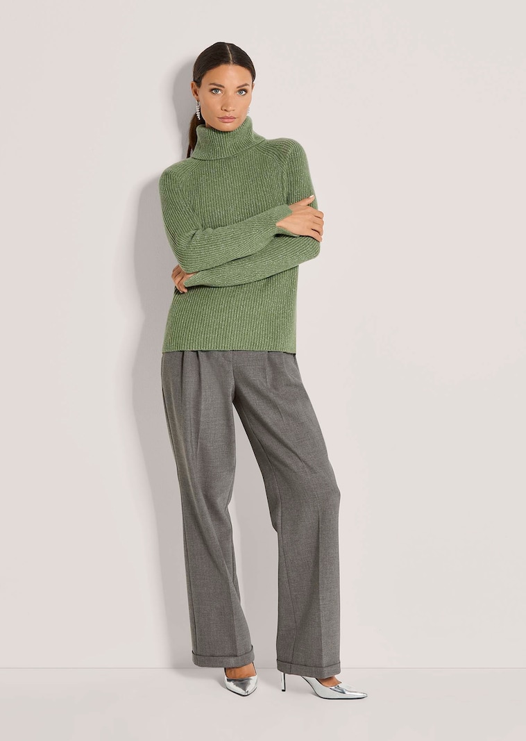 Schimmernder Rollkragen-Pullover mit Raglanärmeln
