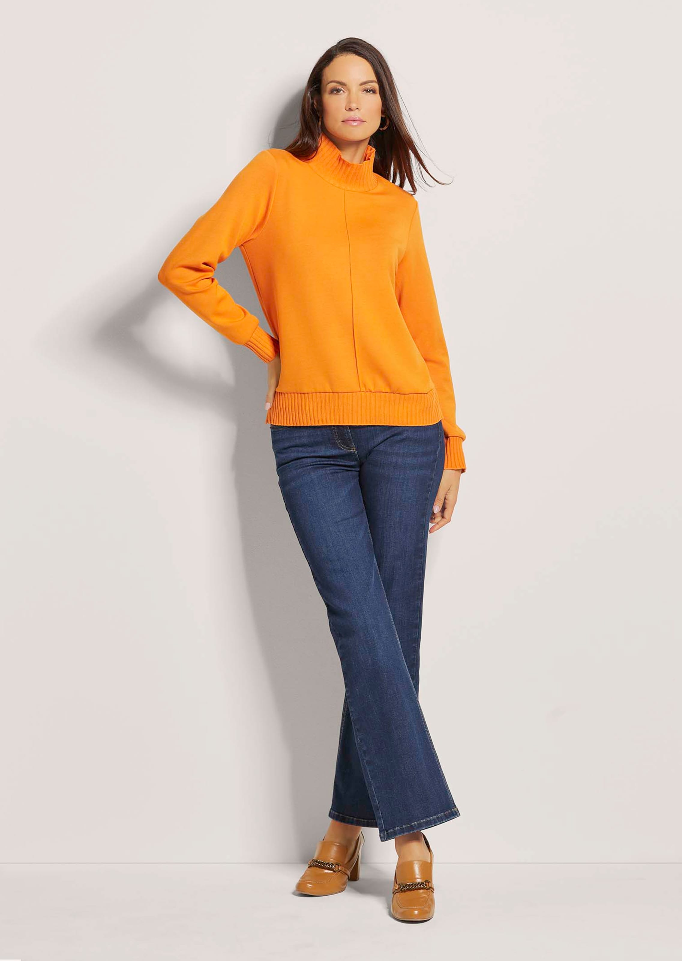 Sweatshirt mit Rippenabschlüssen