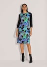 Robe thumbnail 2