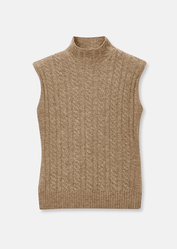 Sleeveless cable knit jumper with stand-up collar 5