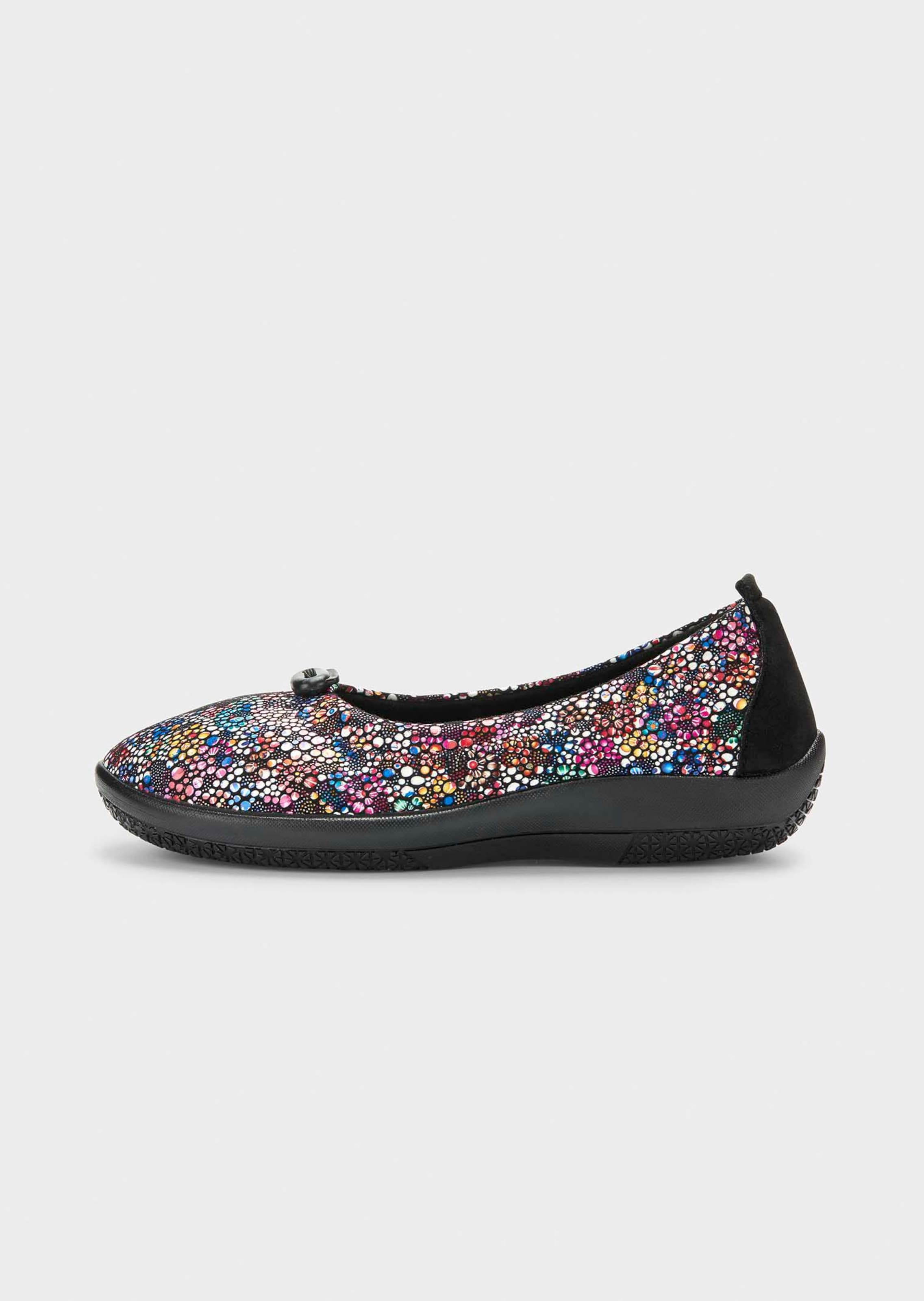 Ballerines avec motif floral