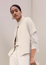 Kurze Strickjacke in Cape-Form thumbnail 7