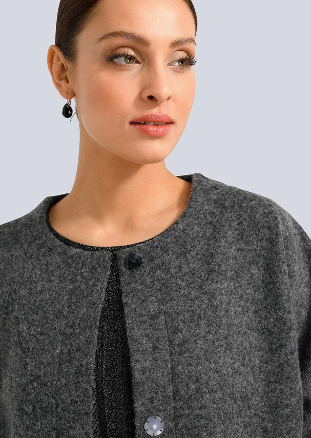 Jacke mit Seitennahtschlitzen 1