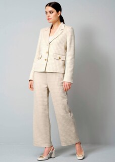 Eleganter Blazer aus Bouclé thumbnail 2