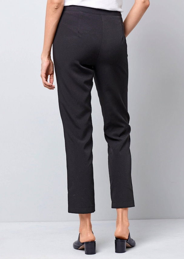 Hose mit Beinverzierung 2