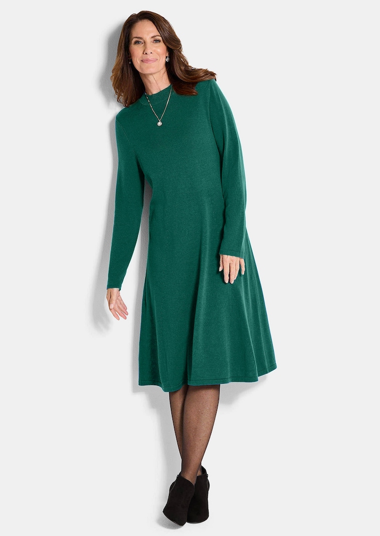 Strickkleid in femininer A-Linie