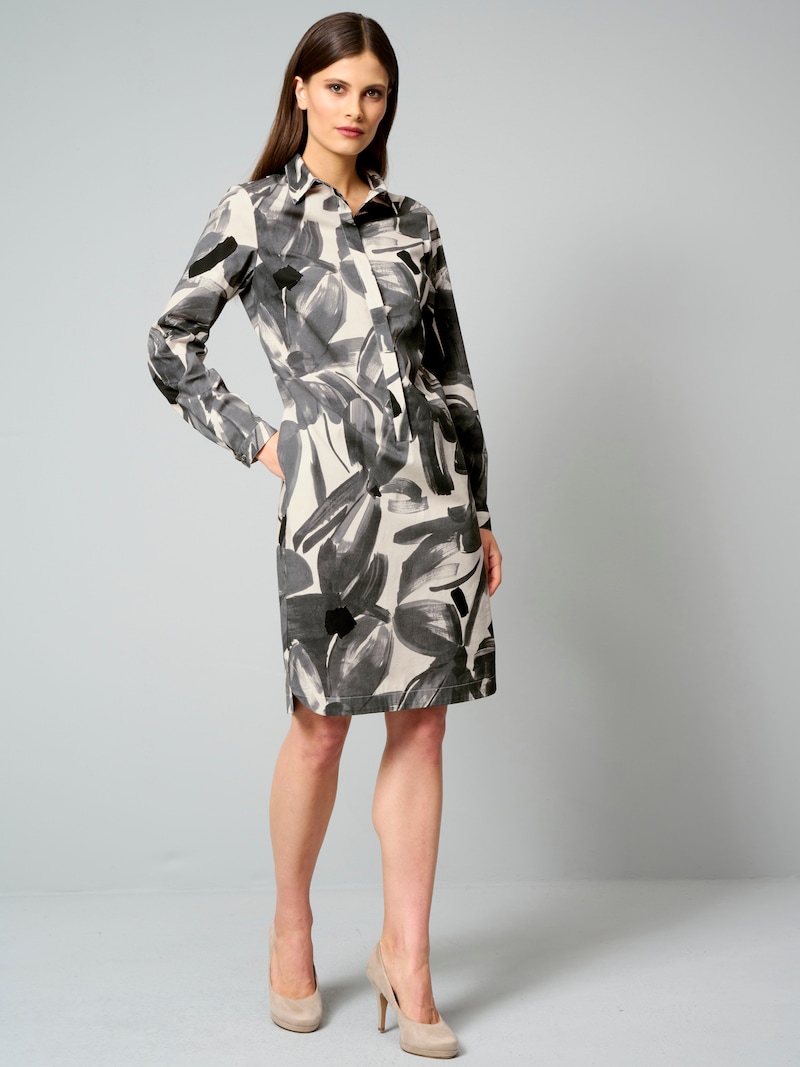 Kleid mit Knopfleiste