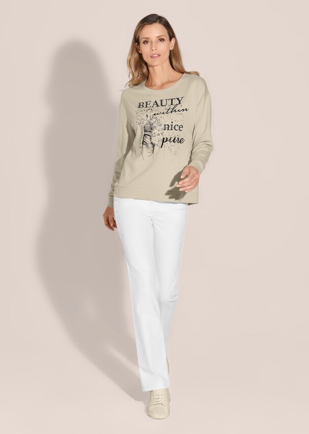 Oversize sweatshirt with a fashionable print 1