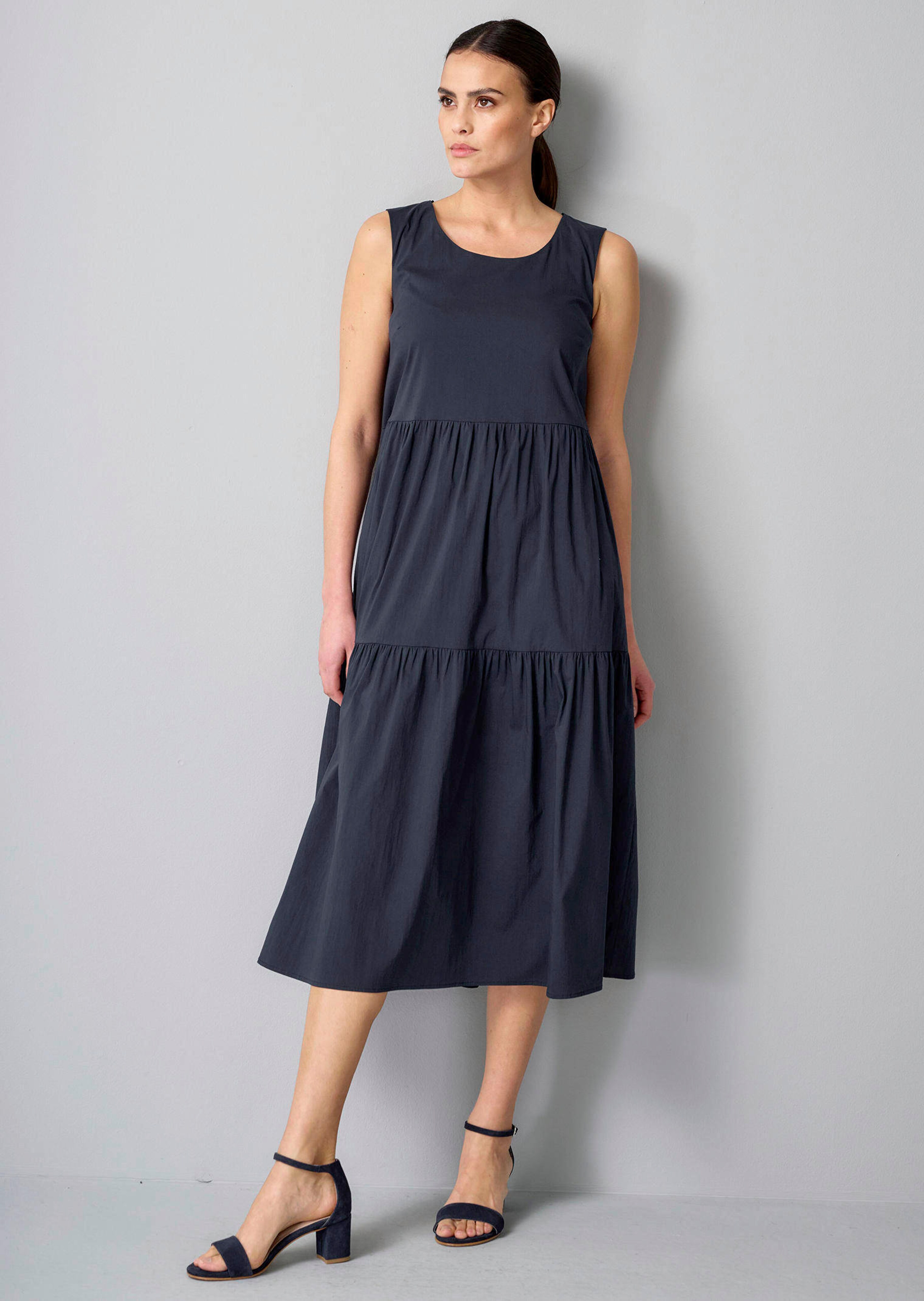 Maxikleid mit Falten