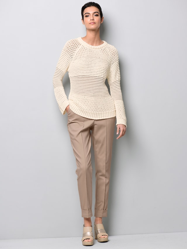 Pullover mit Strickmuster 1