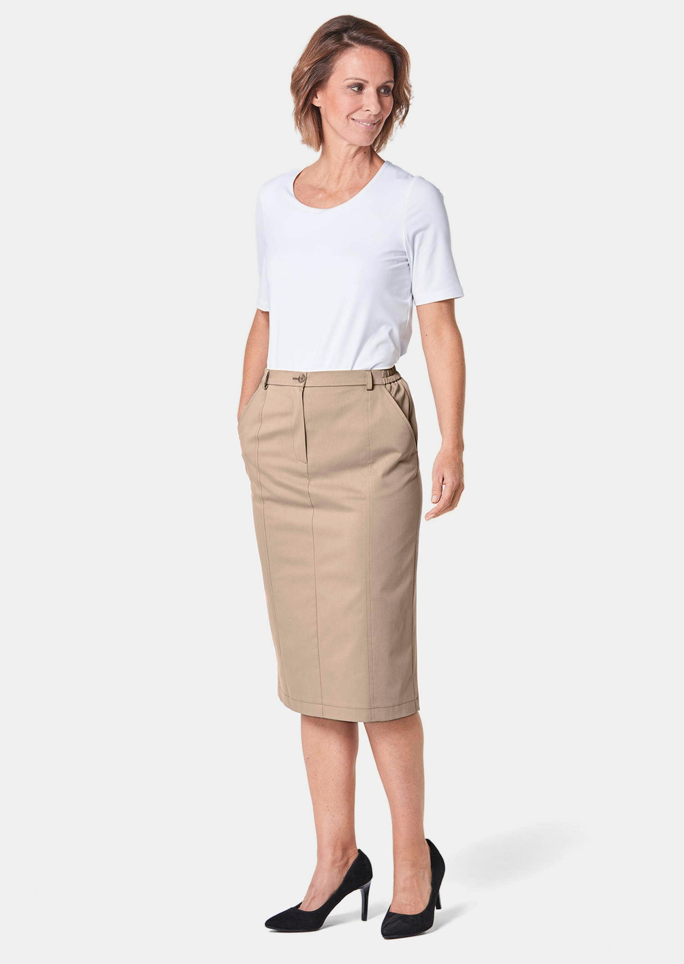 Jupe en satin sport et élégante - beige - Gr. 48 de Goldner Fashion