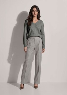 Pull en V en bon cachemire thumbnail 2