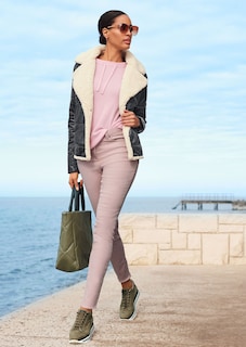 Jean avec franges fines au bas des jambes thumbnail 7