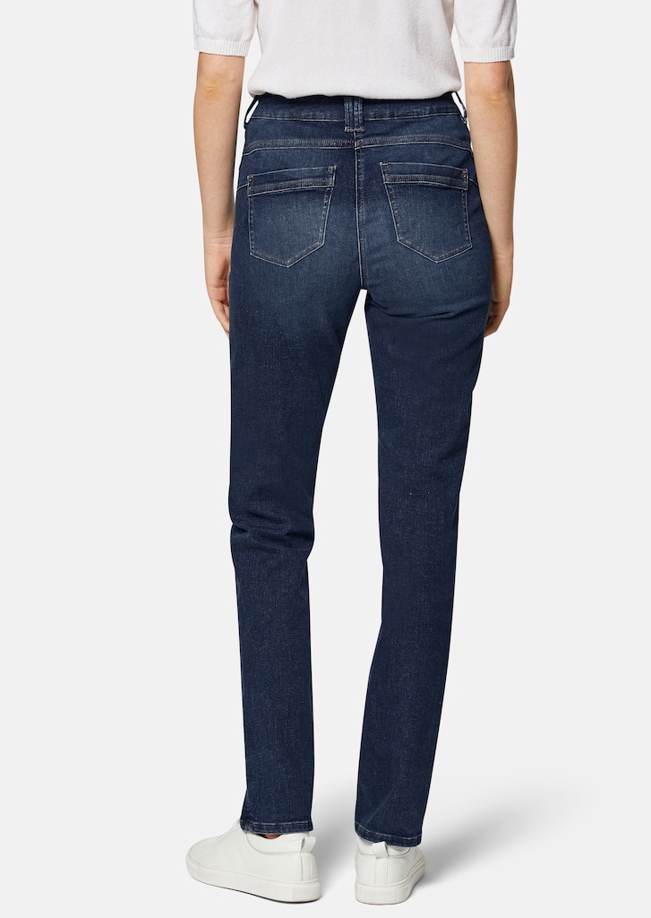 Klassische 5-Pocket-Jeans zum Krempeln 2