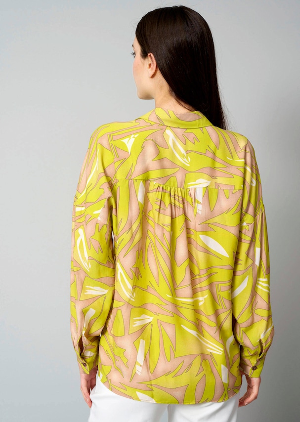 Druckbluse in grafischem Dessin 2