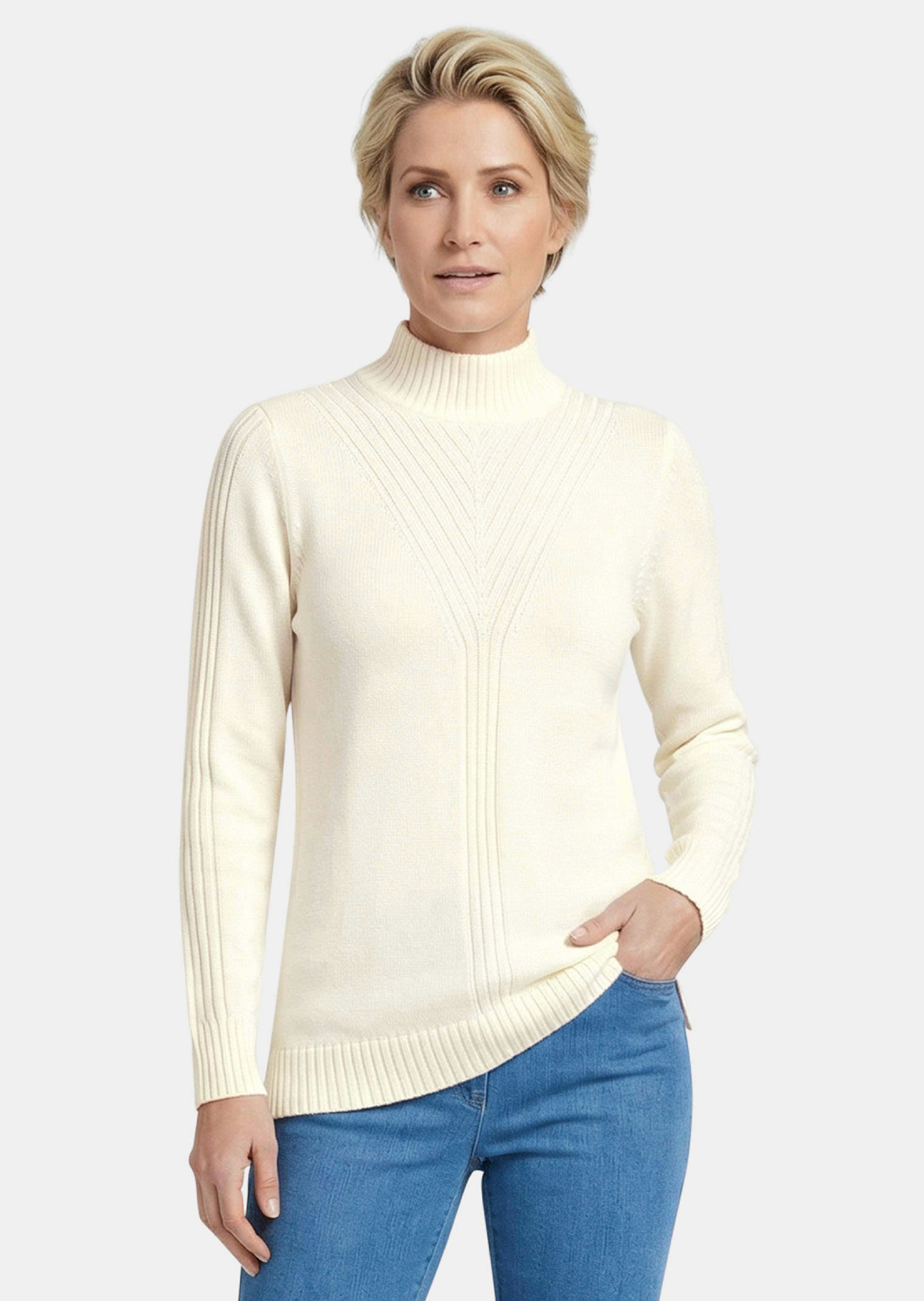 Strickpullover mit Stehkragen und Rippenmuster